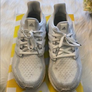 Ultra boost White 8.5 used